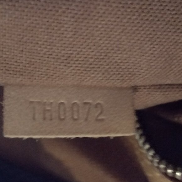 Beautiful Authentic & Discontinued Cabas Mezzo🧡🤎 - Picture 3 of 15